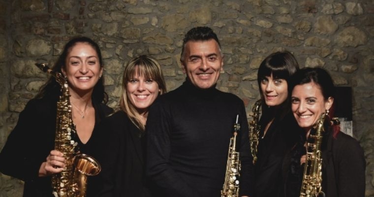 Saxof&oacute;n Porte&ntilde;o